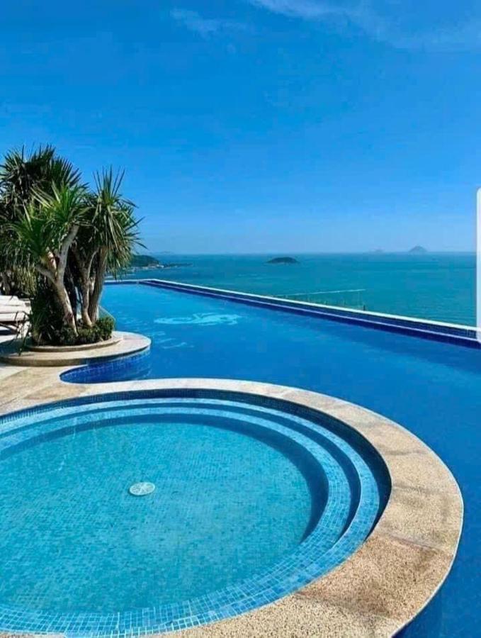 Beachfront Scenia Bay Apartment Nha Trang Exteriör bild