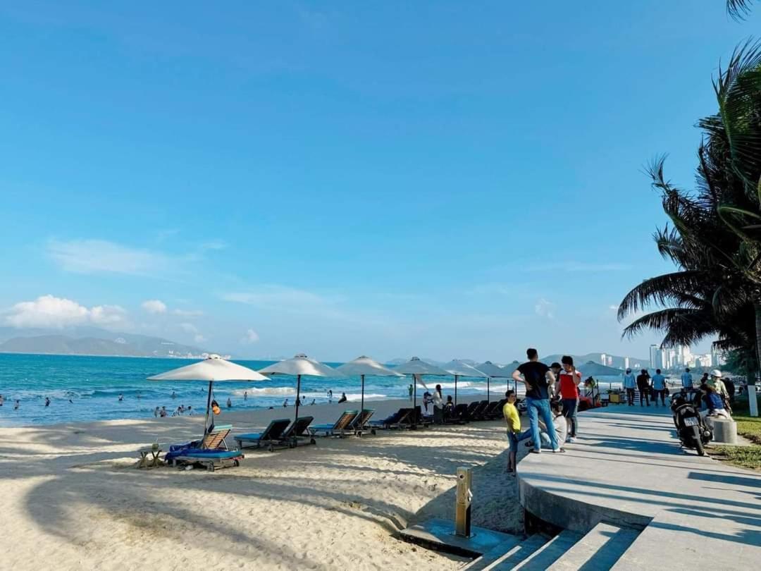 Beachfront Scenia Bay Apartment Nha Trang Exteriör bild