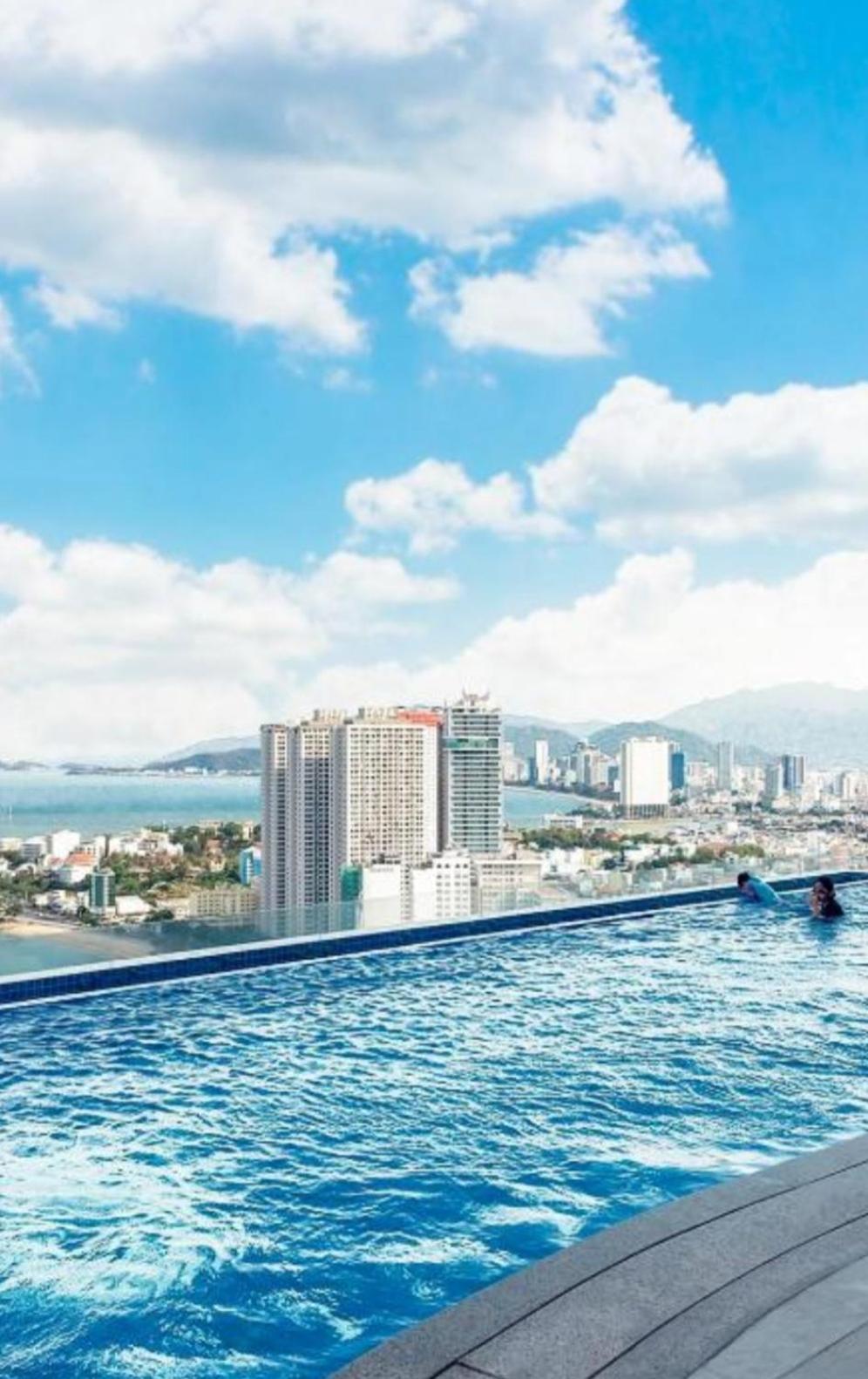 Beachfront Scenia Bay Apartment Nha Trang Exteriör bild